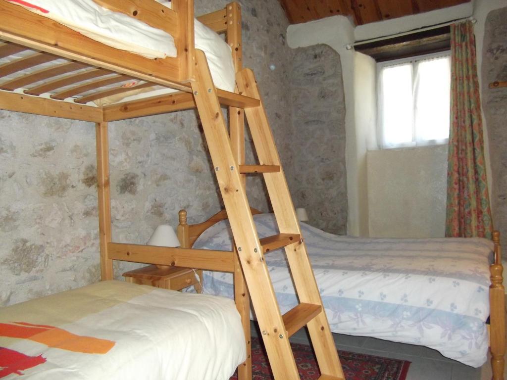Ferme Auberge La Tindelle La Cresse Szoba fotó